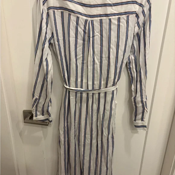 GUESS STRIPED SHIRT DRESS - Picture 8 of 9